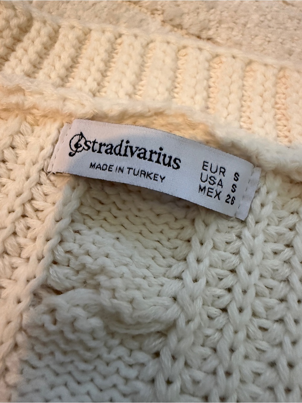 Bundle of 2-Cream Cable-Knit Button Cardigan Sweater -Light Blue Cable knit - Picture 8 of 11